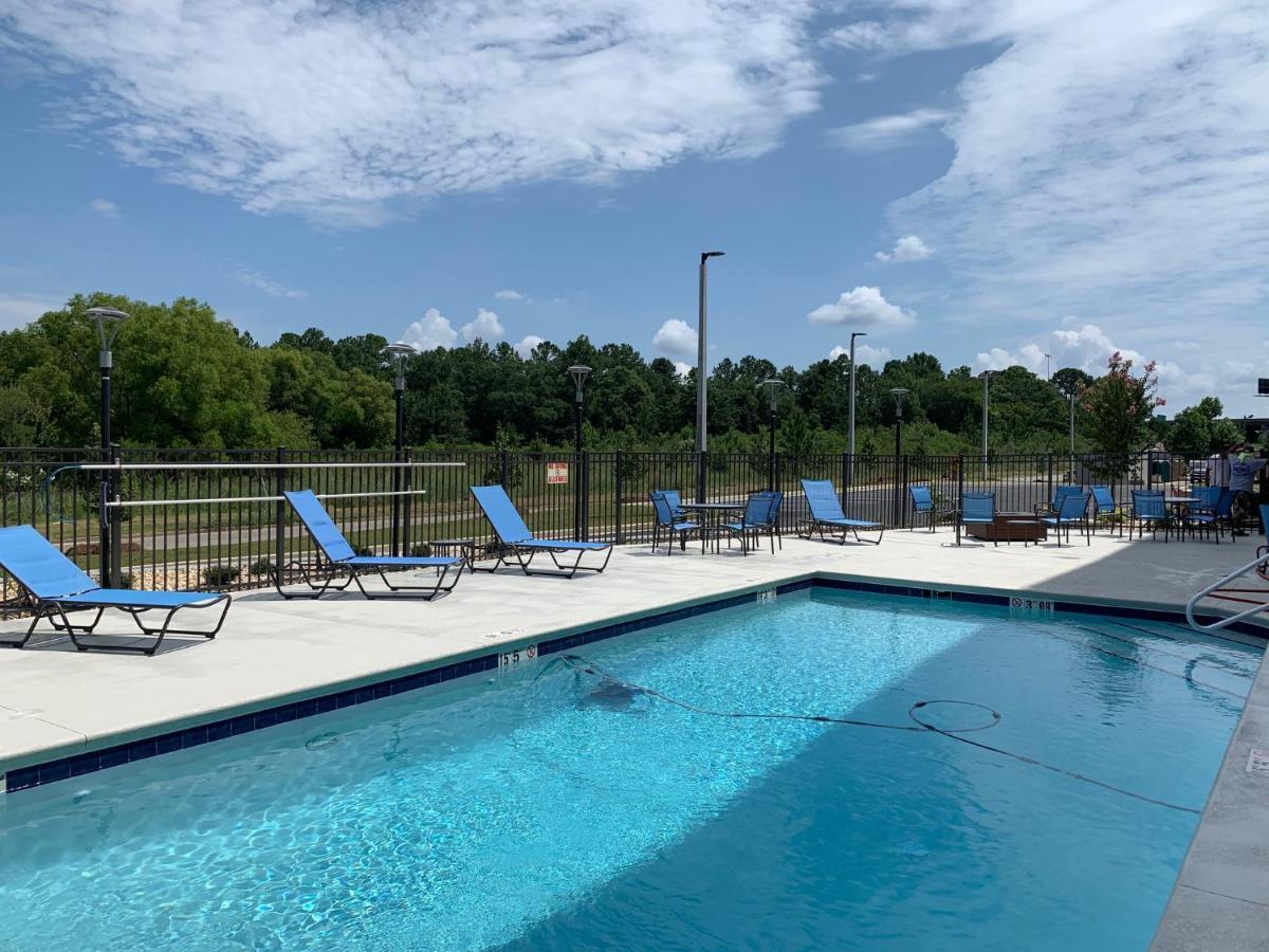 La Quinta Inn & Suites By Wyndham Tifton Eksteriør bilde